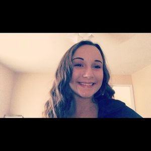 Meet your Posher, Christian faith